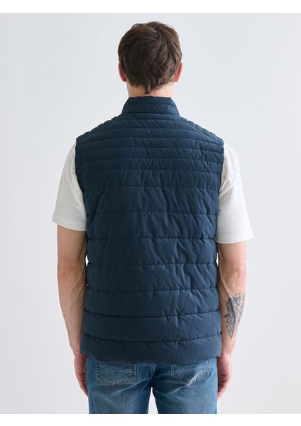 Yeni Sezon Standart Kalıp Dik Yaka Erkek Şişme Yelek fırsatları