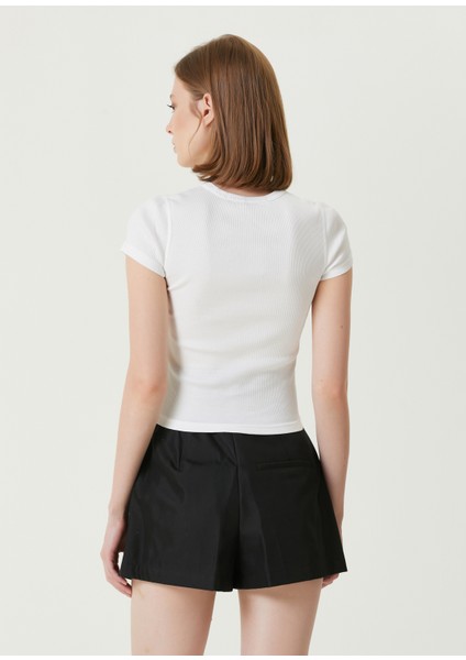 Beyaz Taşlı Logolu T-Shirt indirimleri