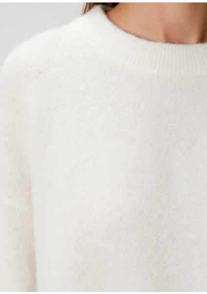 Vitow Beyaz Kazak indirimleri