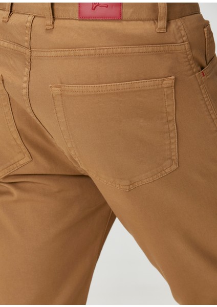 Bej Pantolon indirimleri