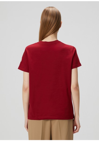Kırmızı Logo Nakışlı T-Shirt fırsatları
