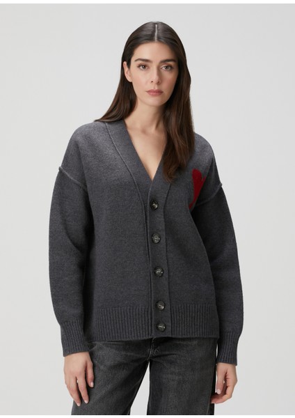 Gri Logolu Yün Hırka modelleri