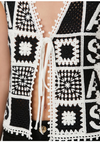 Florence Siyah Beyaz Tığ Işi Yelek indirimleri