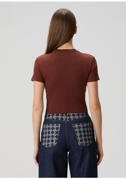 Baby Kahverengi Logolu T-Shirt fırsatları