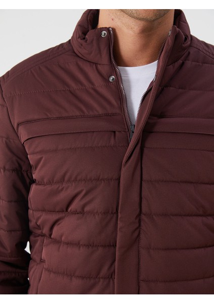 Yeni Sezon Standart Kalıp Dik Yaka Erkek Şişme Mont modelleri