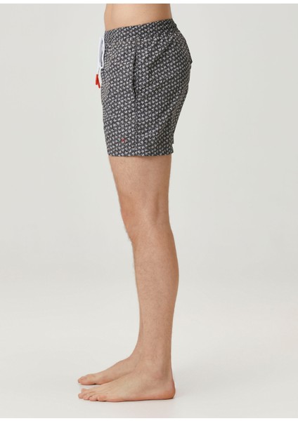 Gri Logo Desenli Mayo modelleri