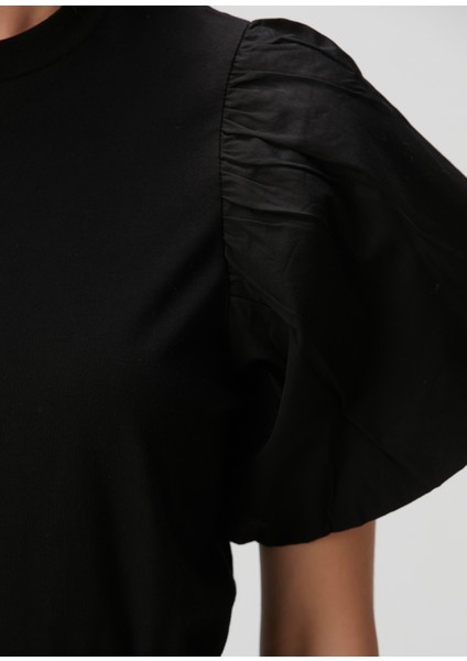 Jess Siyah T-Shirt indirimleri