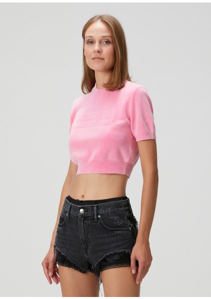 Pembe Logolu Crop T-Shirt modelleri