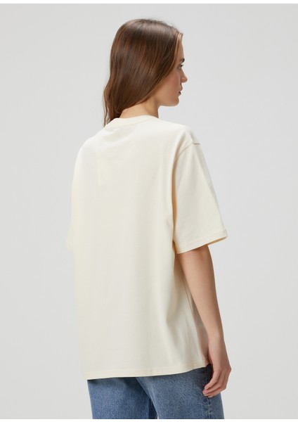 Krem T-Shirt fırsatları