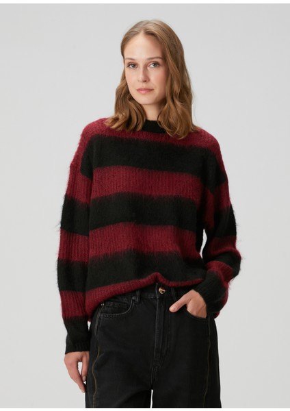 Onyx Kırmızı Siyah Çizgili Kazak