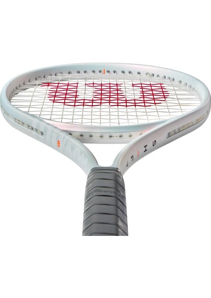 WR145311U2 Shift 99 V1 Grip 2 Kordajsız Tenis Raketi modelleri