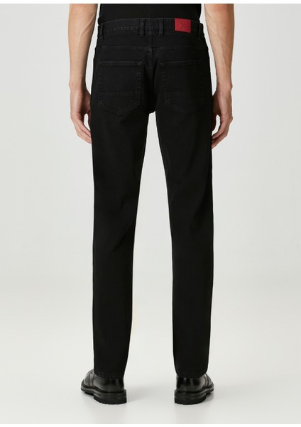 Slim Fit Siyah Jean Pantolon modelleri