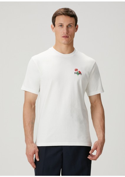 Kırık Beyaz Çiçek Baskılı T-Shirt
