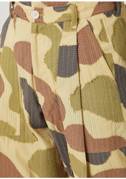 Yuki Kamuflaj Desenli Gofreli Pantolon fırsatları