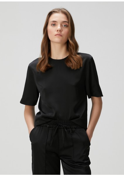 Amelie Siyah Saten T-Shirt