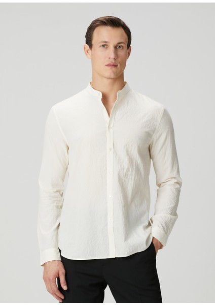 Kırık Beyaz Gömlek