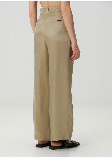 Averie Koyu Bej Pantolon fırsatları