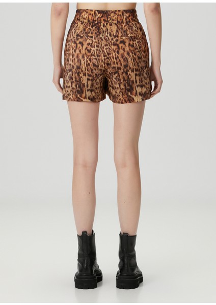 Charli Leopar Desenli Keten Şort modelleri
