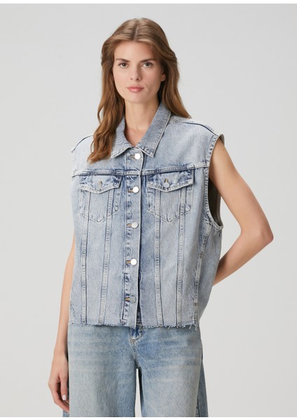 Laura Açık Mavi Logo Işlemeli Denim Yelek