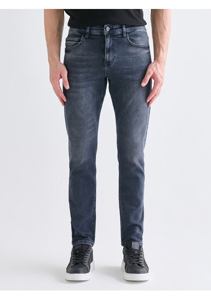 Yeni Sezon 750 Slim Fit Erkek Jean Pantolon fiyatları