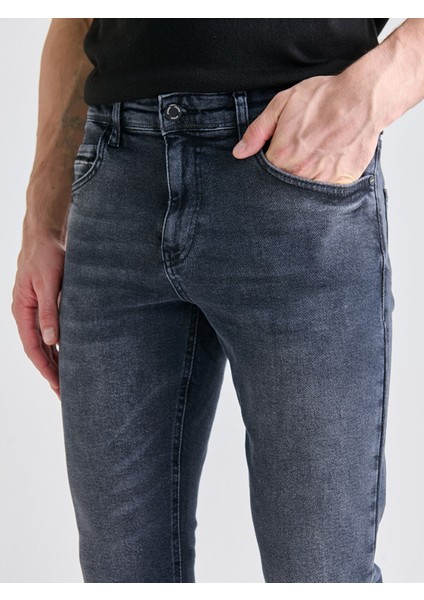 Yeni Sezon 750 Slim Fit Erkek Jean Pantolon modelleri