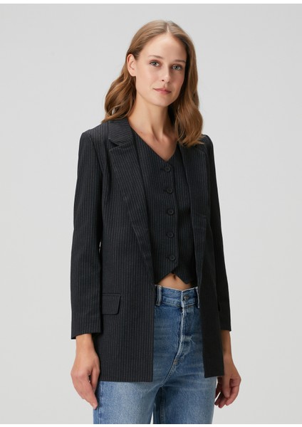 Aleida Siyah Çizgili Blazer modelleri