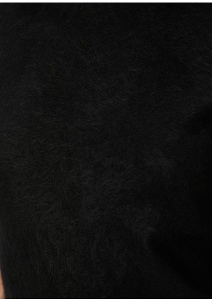 Rebel Siyah Kaşmir T-Shirt indirimleri