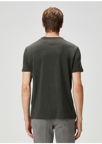 Çok Renkli Ipek T-Shirt fırsatları