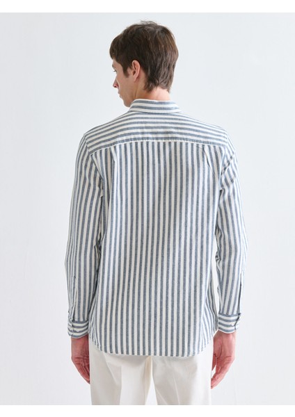 Yeni Sezon Regular Fit Çizgili Keten Görünümlü Erkek Gömlek fırsatları