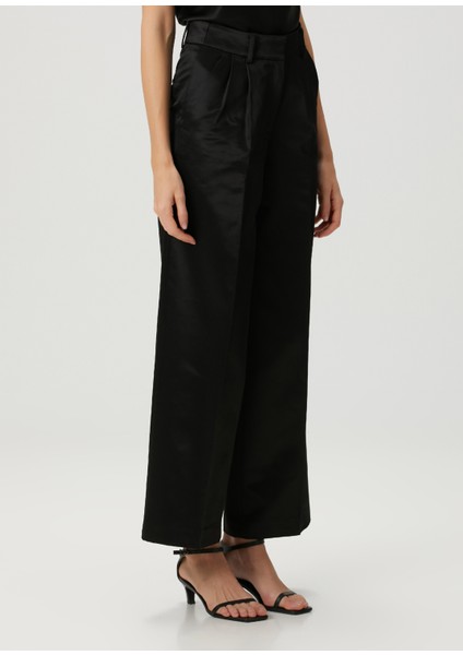 Sae Relaxed Fit Wide Leg Siyah Saten Pantolon fiyatları