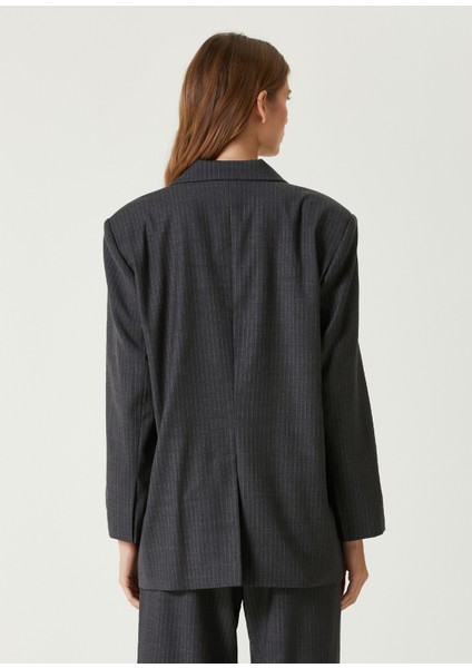 Koyu Gri Çizgili Yün Blazer indirimleri
