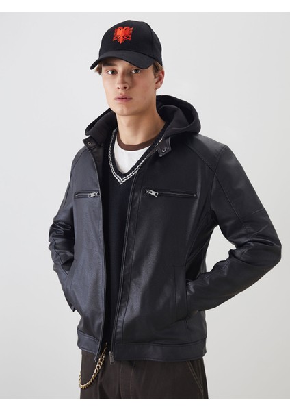 Yeni Sezon Slim Fit Kapüşonlu Erkek Deri Görünümlü Ceket