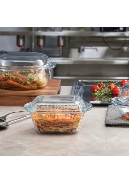 Borcam Kapaklı Kare Fırın Kabı 23 x 19 cm