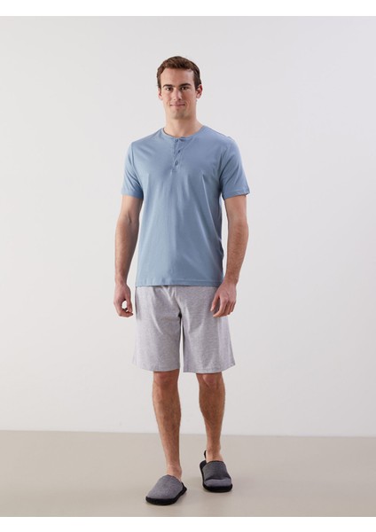 Yeni Sezon Standart Kalıp Erkek Şortlu Pijama Takımı fiyatları