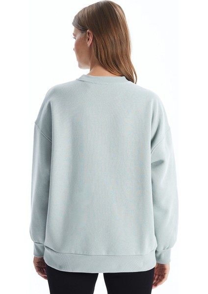 Yeni Sezon Bisiklet Yaka Mickey Mouse Baskılı Oversize Kadın Kalın Sweatshirt fırsatları