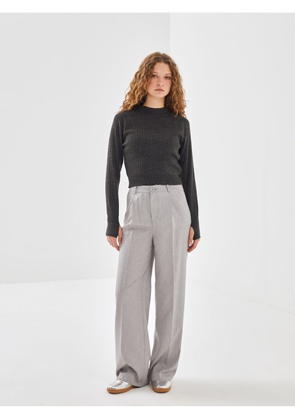 Yeni Sezon Yarım Balıkçı Yaka Dokulu Kadın Triko Kazak fiyatları