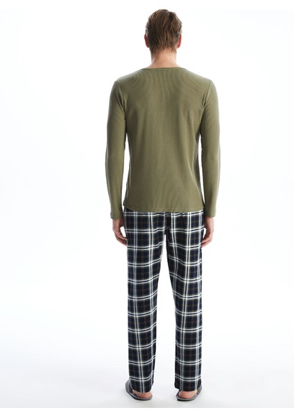Yeni Sezon Standart Kalıp Erkek Pijama Takımı fırsatları