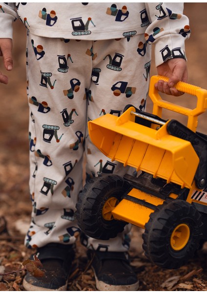 Inşaat Ekibi Desenli Uzun Kollu Erkek Çocuk Pijama Takımı modelleri