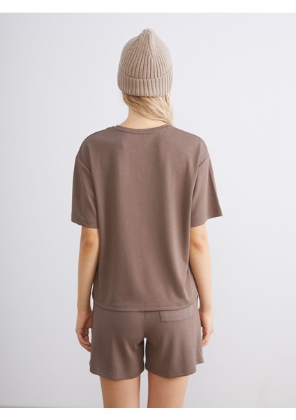 Yeni Sezon Bisiklet Yaka Kadın Tişört fırsatları