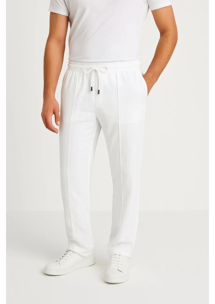 Erkek Keten Pantolon – Cepli, Beli Lastikli ve Bağcıklı, Nefes Alan Rahat Kalıp, Yazlık ve Baharlık Günlük Giyim, Şık & Konforlu Boru Paça Model - Beyaz