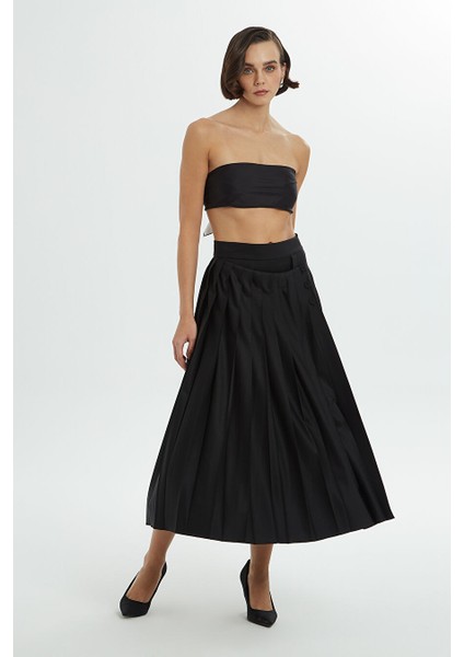 Kruvaze Kapamalı Pilili Siyah Etek modelleri