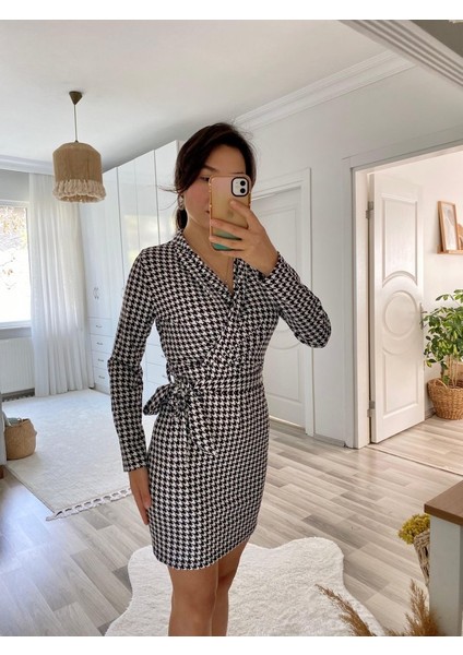 Kadın Uzun Kollu Kruvaze Yaka Bağlamalı Kemer Dalgıç Mini Boy Elbise