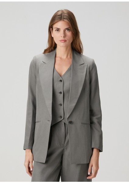 Averie Gri Relaxed Fit Blazer