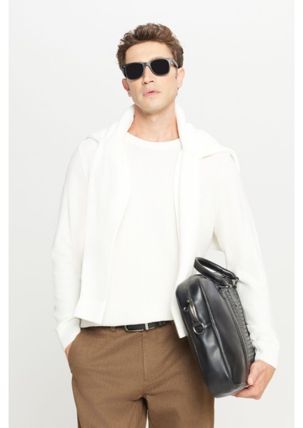 Pamuklu Standart Fit Normal Kesim Bisiklet Yaka Jakarlı Triko Kazak modelleri