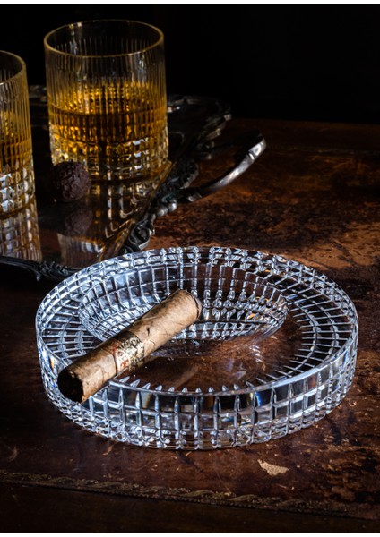 Maestra Kristal Kül Tablası fiyatları