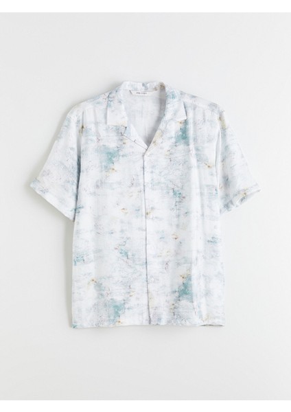 Yeni Sezon Regular Fit Resort Yaka Kısa Kollu Desenli Viskon Erkek Gömlek
