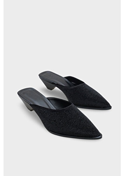Ivy Sivri Burunlu Taşlı Burnu Kapalı Kadın Terlik
