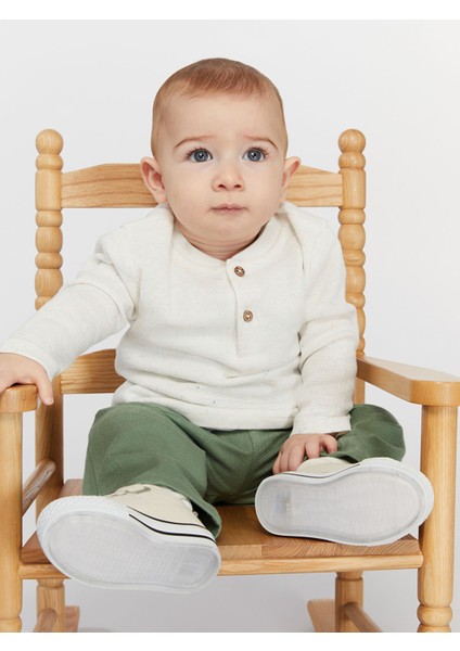 Yeni Sezon Bisiklet Yaka Erkek Bebek Tişört ve Şort 2'li Takım