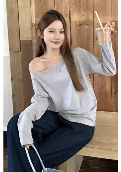 Gri Kadın Düşük Omuz Kayık Yaka Oversize Uzun Kollu T-Shirt fiyatları