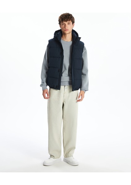 Yeni Sezon Standart Kalıp Kapüşonlu Erkek Şişme Yelek fiyatları